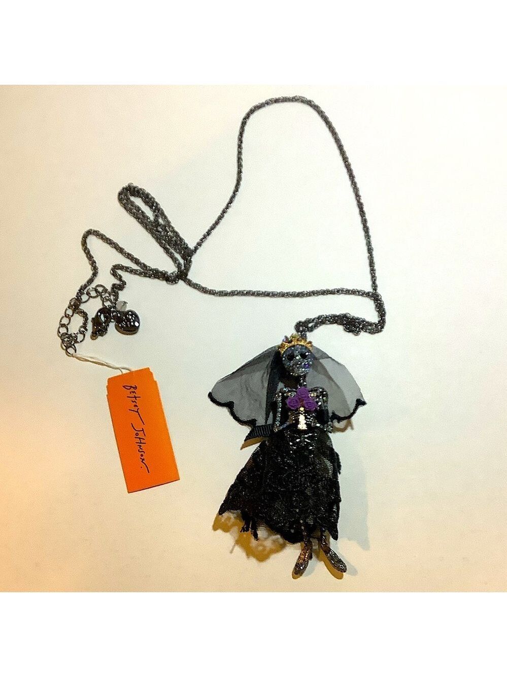 Betsey Johnson Skeleton Bride Long Pendant Necklace New - Picture 3 of 5
